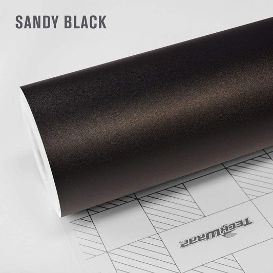 Sandy black